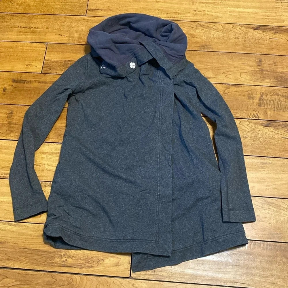 Lululemon wrap